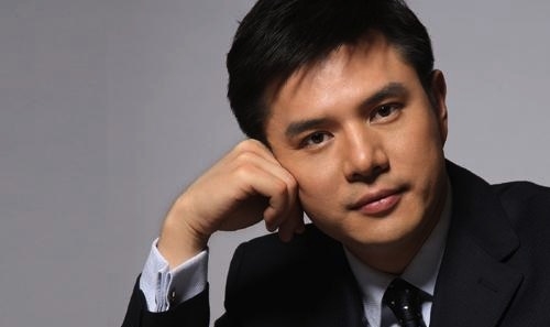 Cina. Scandalo della gelatina costa il posto all’anchorman della CCTV