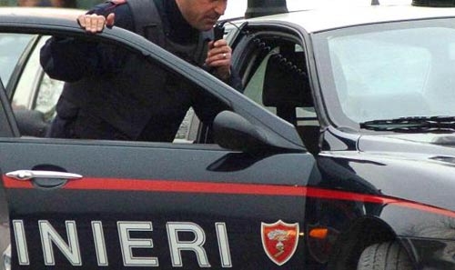 Anziana uccisa a bastonate. Sospetti sul marito malato di Alzheimer