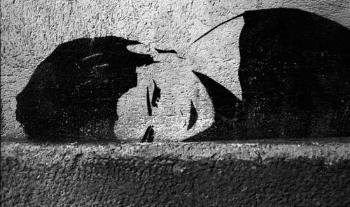 Suicidi. Nasce il mondo di Lucia. Da Cosenza parte il movimento della riscossa sociale