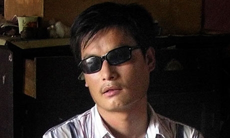 Il dissidente Chen sfuggito agli arresti domiciliari