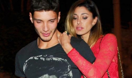 Belen, De Martino, Corona: ci sono o ci fanno?