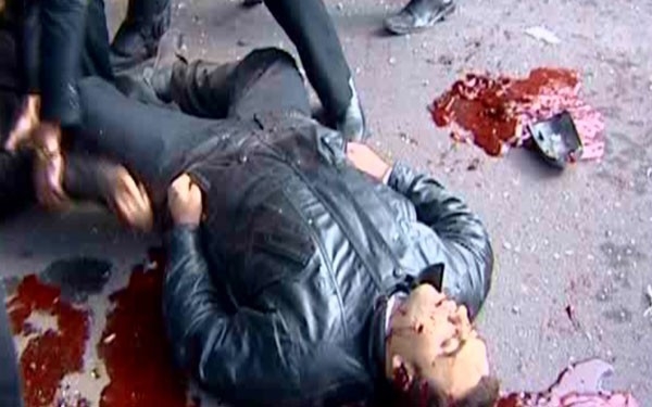 Siria. Attentati a Damasco, una carneficina. 55 morti e 372 feriti