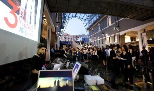 Web casting. Festeggiati al Macro i testimonial di Vienna