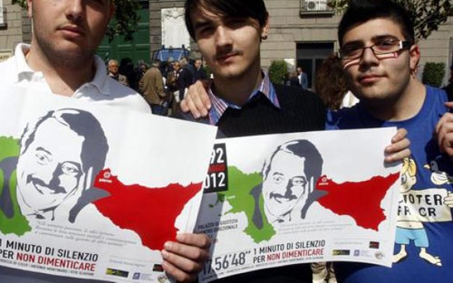 Napolitano a Palermo ricorda il giudice Falcone: alla ricerca di verità e giustizia