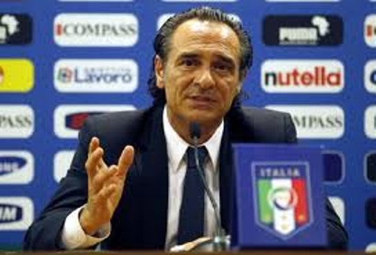 Euro 2012, Prandelli concentrato solo sul campo: “Basta parlare di 50 sfigatelli”