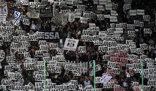 Scudetto alla Juve, grazie all’Inter che batte il Milan (4 a 2)