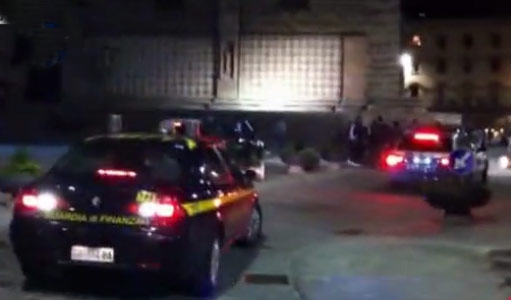 Perugia violenta. Scontri nella notte, ferito tunisino. Il sindaco: “spazzare via questa feccia”