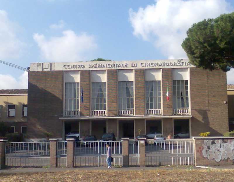 Centro sperimentale cinematografia.  Cento autori: “Imprescindibile una persona competente”