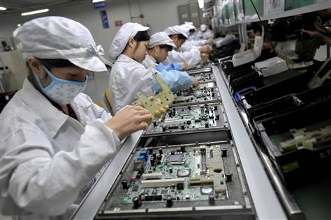 Maxi rissa negli stabilimenti della Foxconn, dove la Apple produce