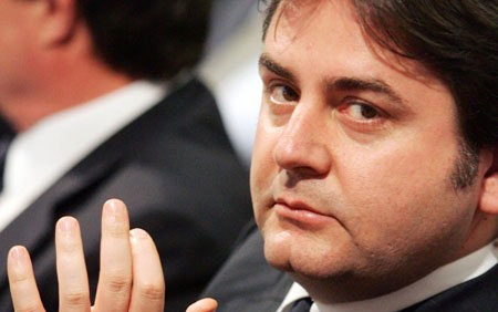 L’immobiliarsita Ricucci rinviato a giudizio con altri 10