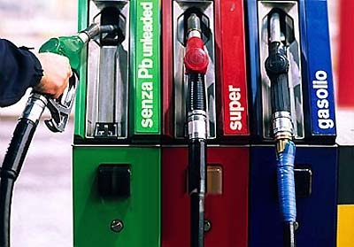 Benzina. Codacons: lo sconto Eni, 70 milioni risparmi in week end