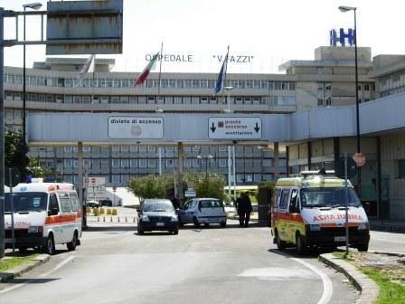 Viene dimesso dall’ospedale e poche ore dopo muore. La Procura apre inchiesta