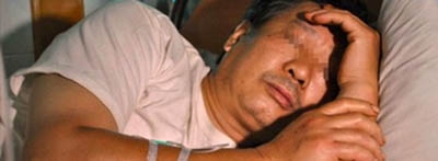 Cina. Gli rubano il pene ma lui non si accorge di niente