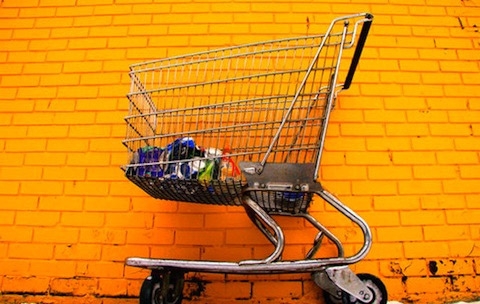 Precipita il potere d’acquisto. Calano i consumi -35,8%