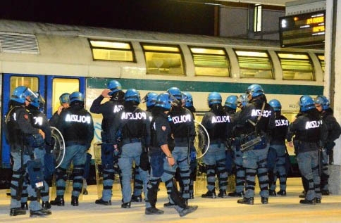 Notte movimentata in Val di Susa. I No Tav cercano di bloccare un “treno nucleare”