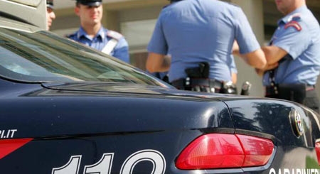 Bimba di 10 anni litiga con la mamma per i compiti e si butta dalla finestra
