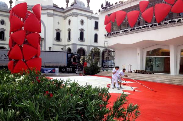 Venezia 69. Red carpet al pubblico pagante