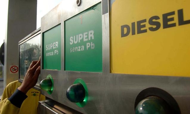 Diesel alle stelle. Al sud tocca quota 1,853 euro