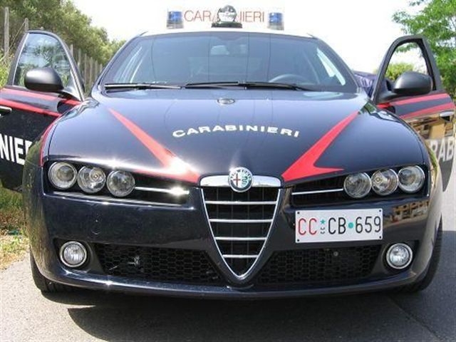 Omicidio in Calabria. Freddato a colpi di pistola sull’uscio di casa