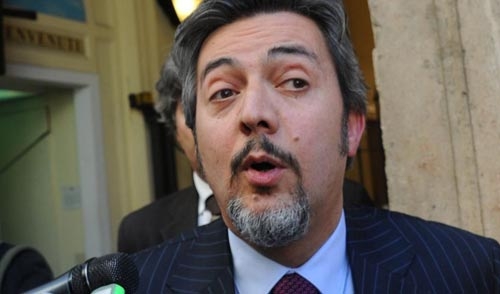 Regione Lazio. Battistoni denuncia Fiorito per diffamazione. E’ scontro nel Pdl