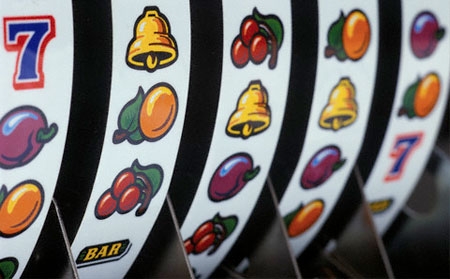 Cittadinanzattiva denuncia. Nel gioco d’azzardo  vince sempre il banco