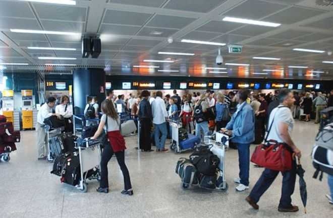 Droga. A Fiumicino sequestrati 18 chili di cocaina. Due arresti