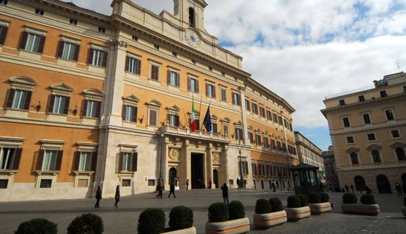 Legge stabilità. Manifestazione a Montecitorio contro i tagli al welfare