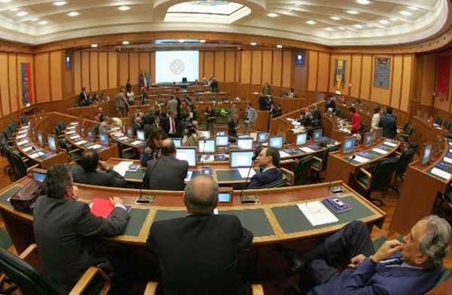 Regione Lazio, indagati membri ufficio presidenza. Tra loro anche Isabella Rauti