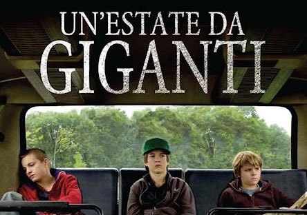 “Un’estate da giganti”: storia di un debutto nella vita. Recensione. Trailer