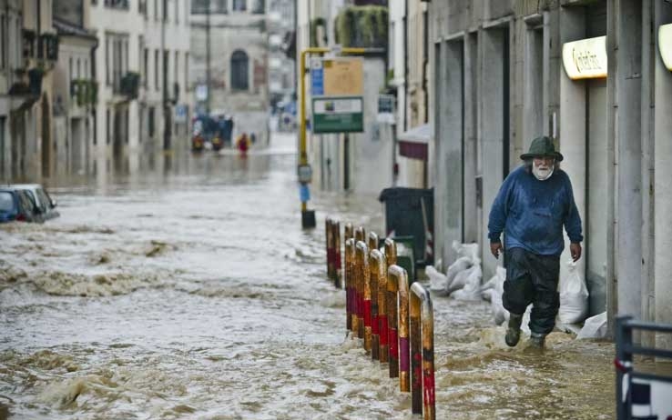 Maltempo. Italia in ginocchio. Una storia che si ripete ogni anno
