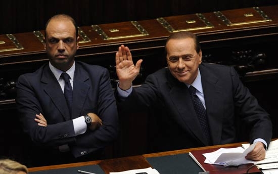 Centrodestra in crisi. Berlusconi ad Alfano, torno io levati dalla testa le primarie