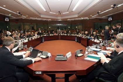 Eurogruppo. Ancora uno stop  per gli aiuti alla Grecia. Pittella: inaccettabile