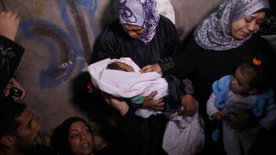 Gaza. Continua la carneficina. 95 morti e almeno 1000 feriti