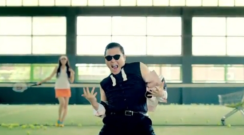 Roma. Più di 30mila giovani per il Flash mob di Gangnam style. Ecco il video