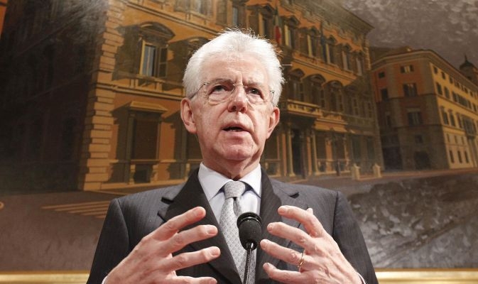 Monticentristi. Interpretazioni maliziose che richiamano balene o balenottere