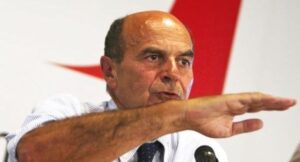 Pd. Bersani, un solido leader. Renzi, errori da evitare