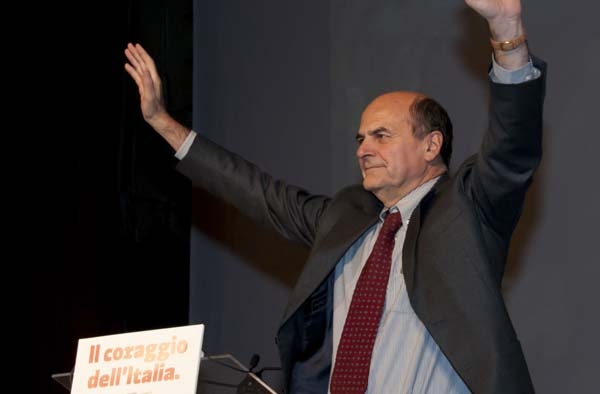 Bersani batte Renzi. Una vittoria annunciata. LE FOTO. I VIDEO