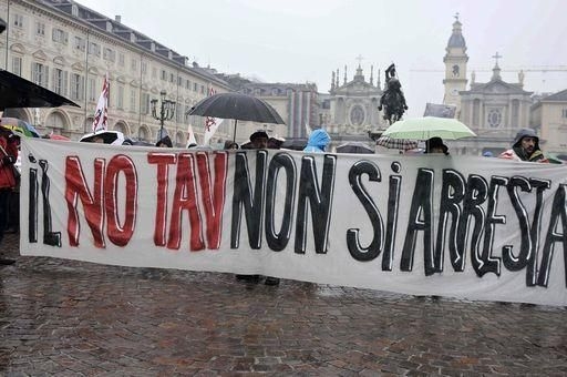 Tav. Monti inaugura l’alta velocità. Bonelli parla di un progetto dalla ferocia ideologica