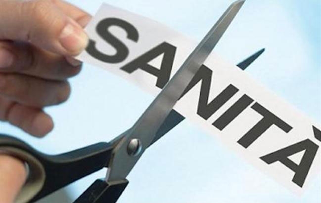 Sanità. Situazione sempre più compromessa. Intanto il San Filippo Neri rischia la chiusura di 6 reparti