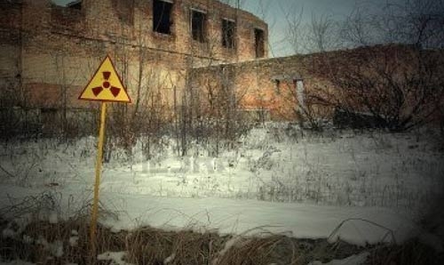 Chernobyl. Crollo in area vicino a reattore