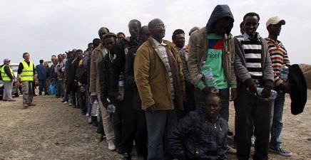 Immigrazione. Nel 2012 arrestati dalla GdF 199 trafficanti di uomini
