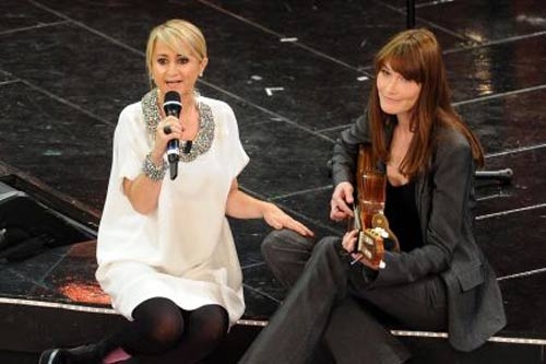 Sanremo, seconda puntata. Duetti e musica