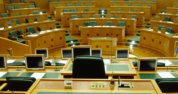 Lazio. Ripulire la cappa nera che sta uccidendo il futuro della regione