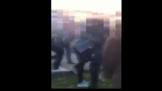 Grosseto. Insulti e botte a ragazza, ‘la negra le busca’. Ecco il vergognoso video