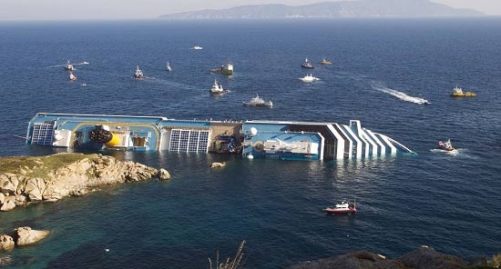 L’allarme di Legambiente: “La nave potrebbe rimanere per sempre al Giglio”