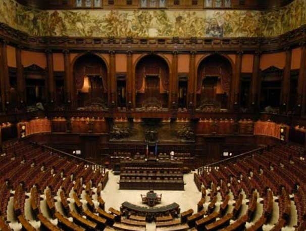 Il nuovo Parlamento: più rosa e più giovane