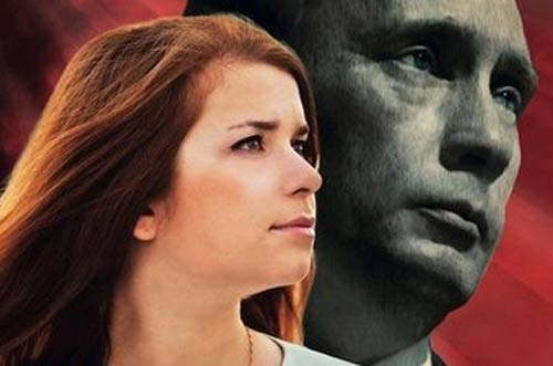 In Russia. ‘Putin’s Kiss’ e i giovani Nashi. Recensione. Trailer