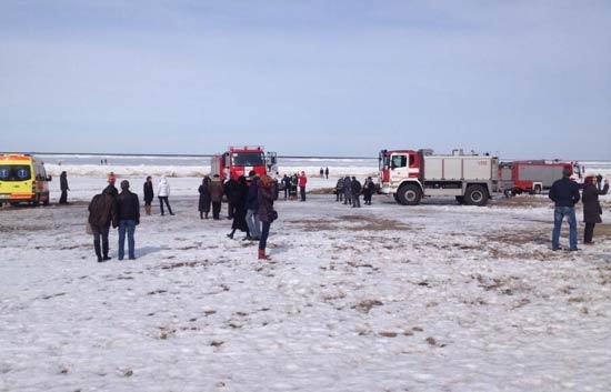 Lettonia. Alla deriva su due isole di ghiaccio, salve 220 persone