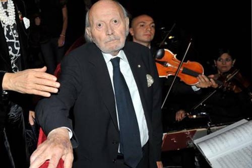 E’ morto il maestro Armando Trovajoli. Fu autore di oltre 300 colonne sonore