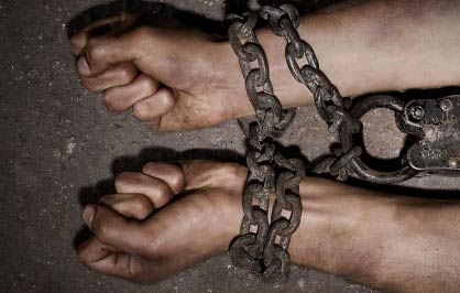 Rapporto di Amnesty sulla Turchia. Via le catena alla libertà
